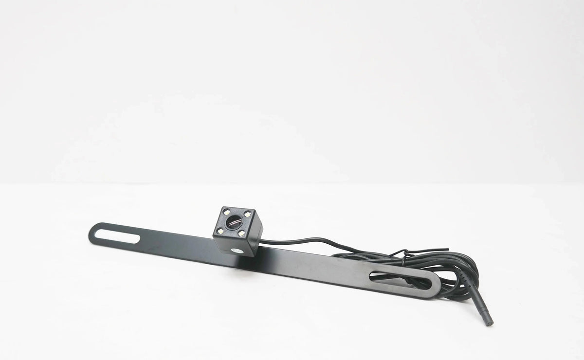 Pre-owned iBEAM TE-2MPLTC Triggered LED License Plate Multi-Mount Back-Up Camera