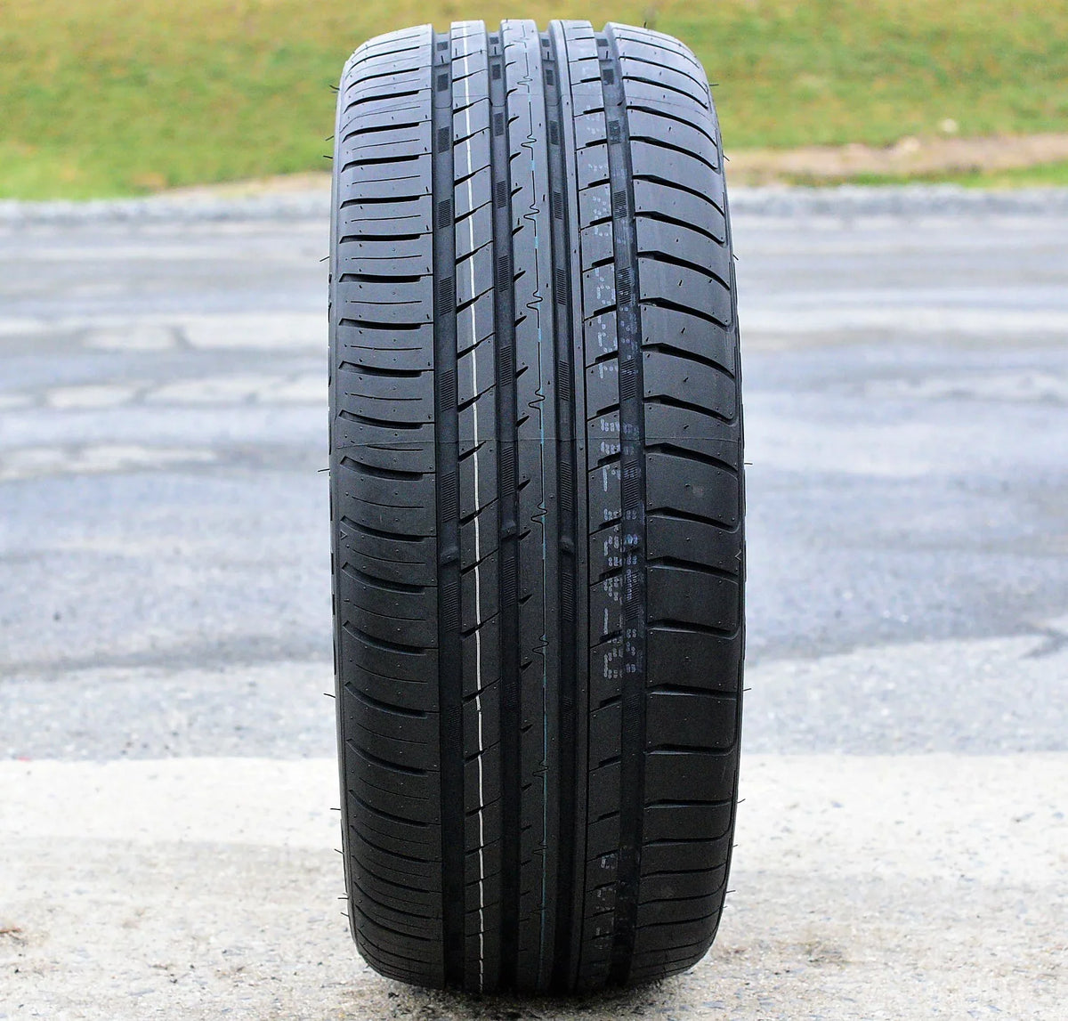 Set of 4 (FOUR) Cosmo MuchoMacho 225/50R17 ZR 98W All Season High Capability Tires Fits: 2012-15 Chevrolet Cruze LT, 2012-18 Ford Focus Electric