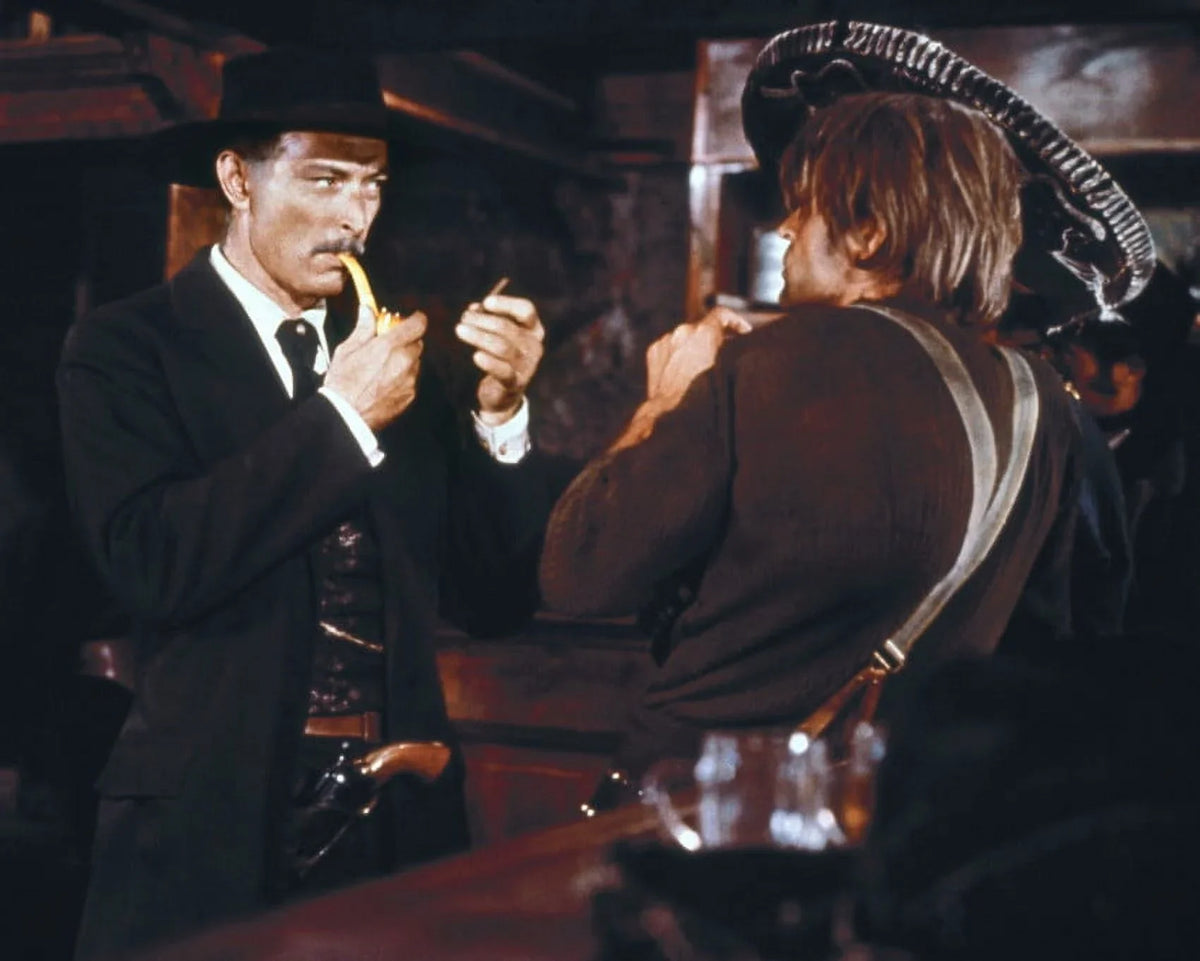 Lee Van Cleef 24X36 Classic Hollywood Poster Lights His Tube In Bar For A Few Dollars More